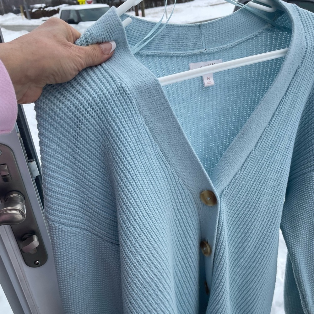 Lauren Conrad Women's Light Blue Cardigan Sweater size medium - Picture 6 of 6
